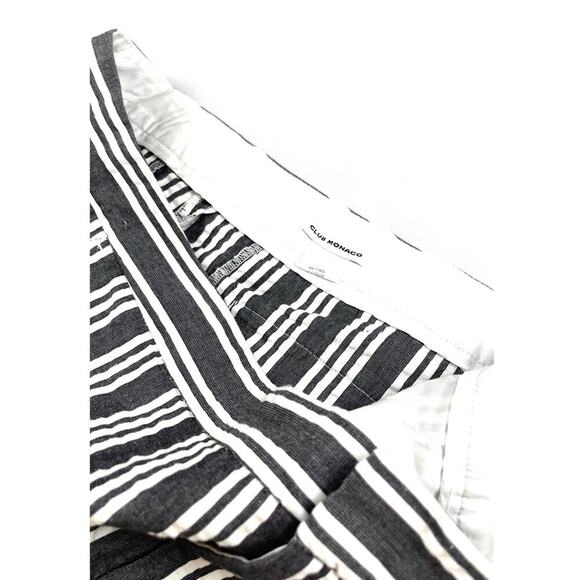 Club Monaco Grey White Striped Seersucker Scalloped Shorts - Picture 4 of 4